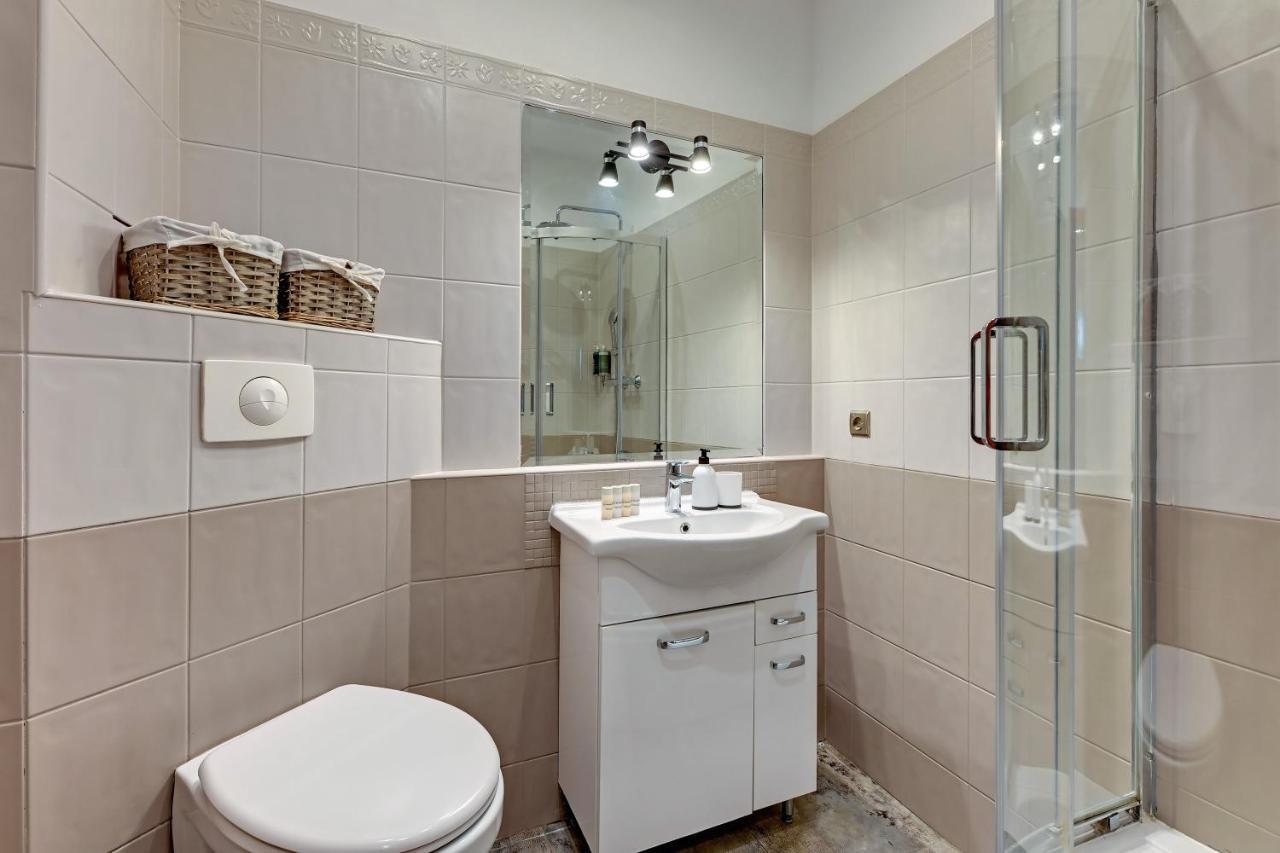 Chlebnicka Apartments In Main Old Town By Downtown Apartments Гданск Екстериор снимка