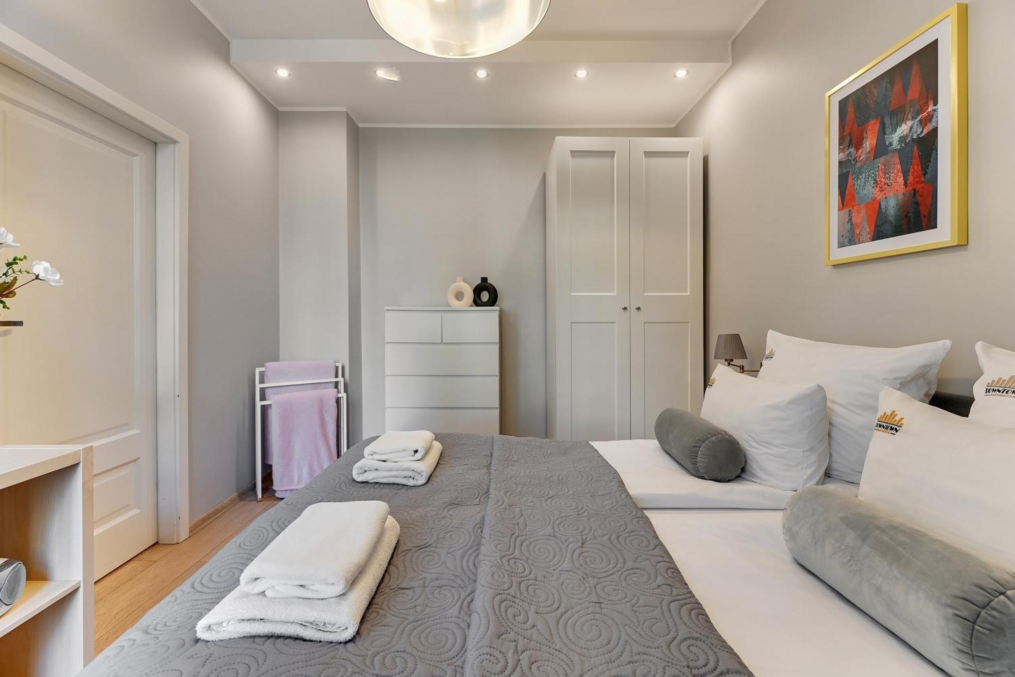 Chlebnicka Apartments In Main Old Town By Downtown Apartments Гданск Стая снимка