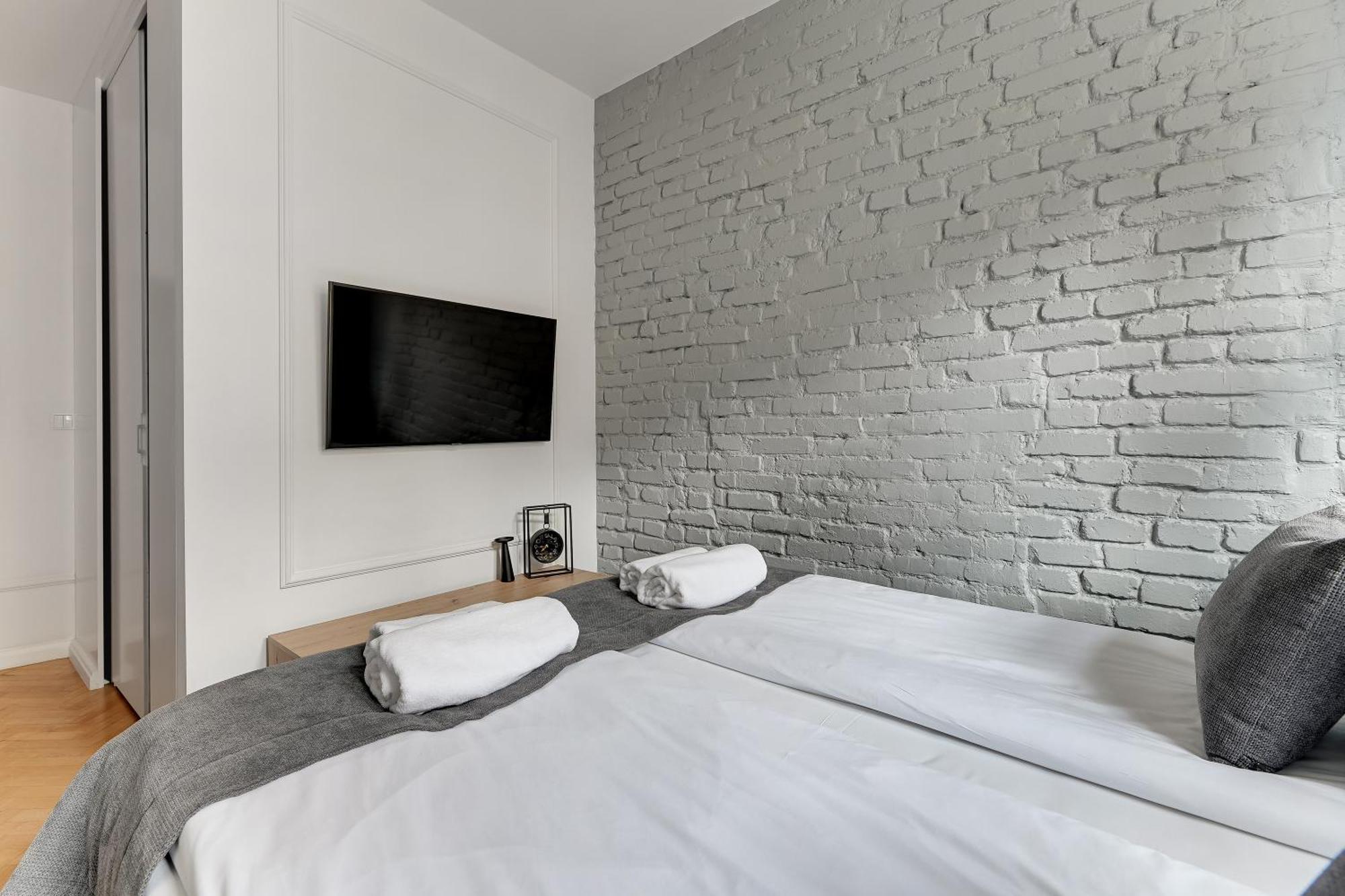 Chlebnicka Apartments In Main Old Town By Downtown Apartments Гданск Стая снимка